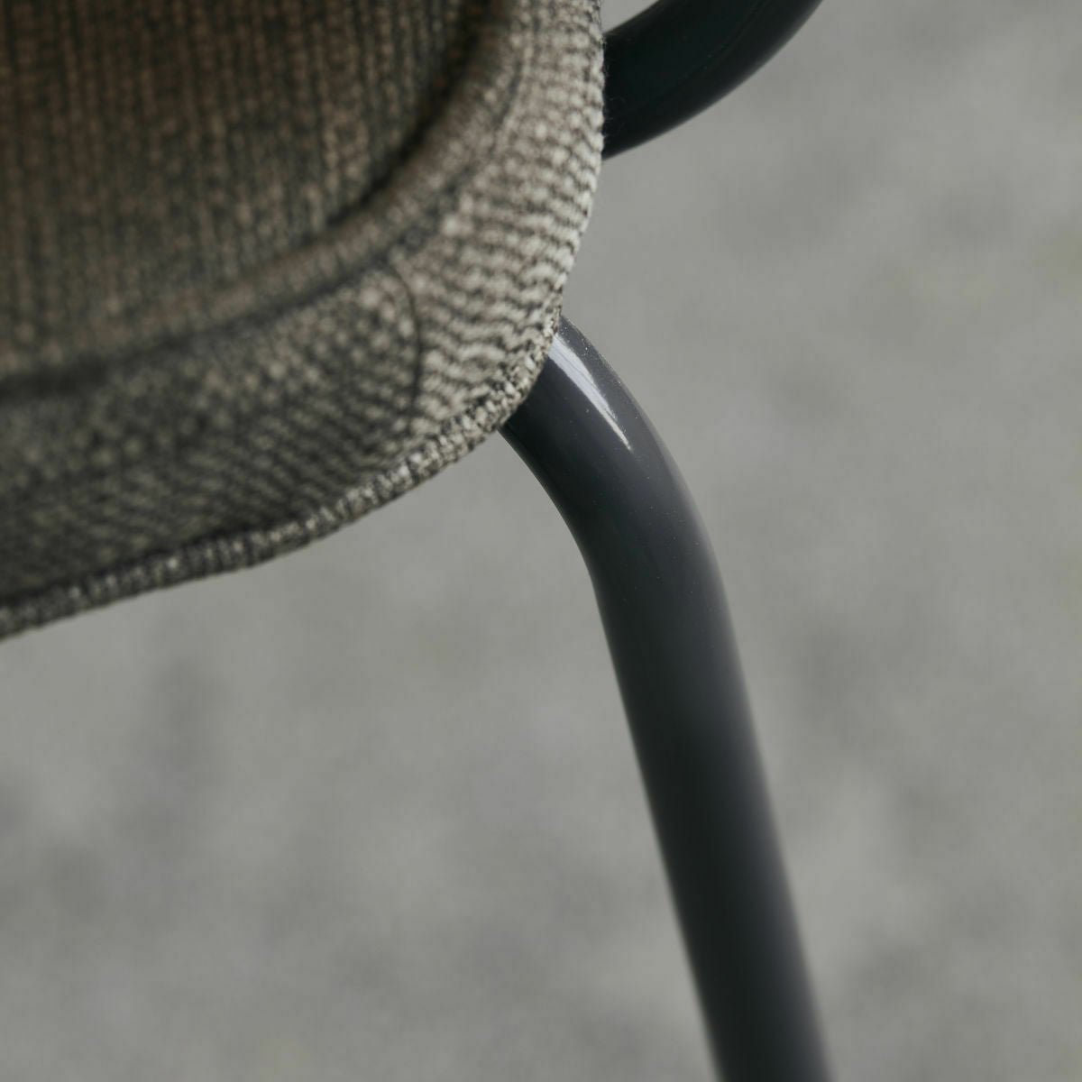 Chaise avec coussin sable Carma - House Doctor - The Cool Republic