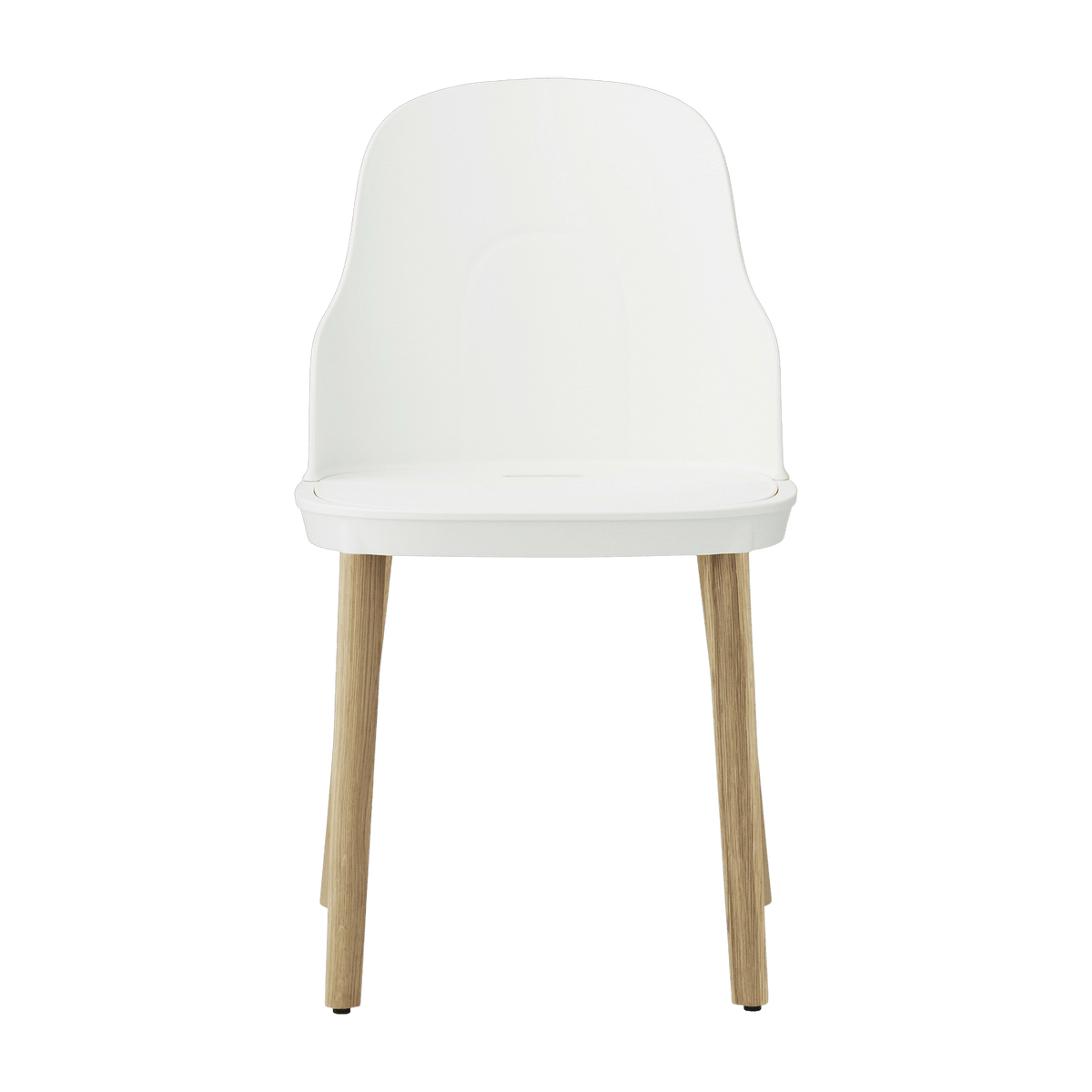 Chaise blanche au pietement en chêne Allez blanc - Normann Copenhagen - The Cool Republic