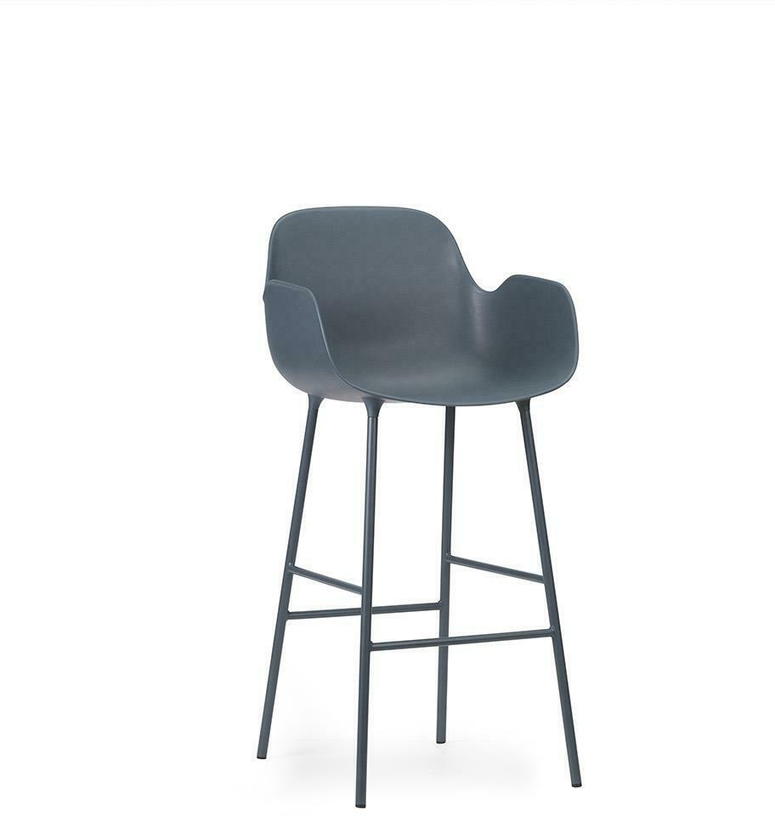 Chaise de bar avec accoudoirs en acier et pp bleu 75 cm Form - Normann Copenhagen - The Cool Republic