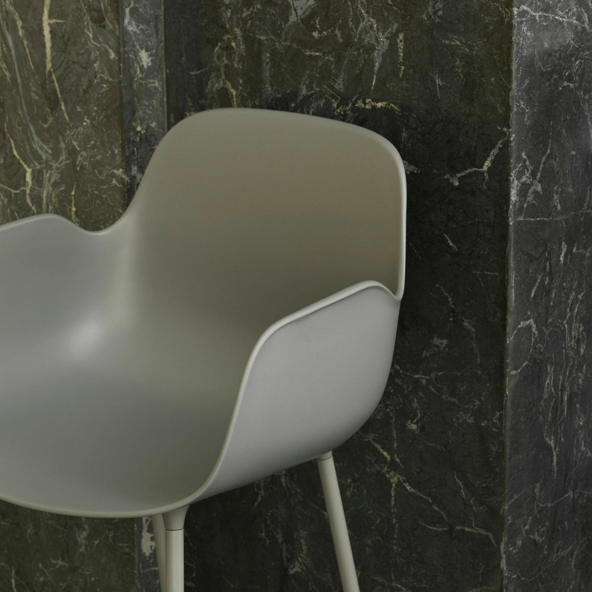 Chaise de bar avec accoudoirs en acier et pp gris 75 cm Form - Normann Copenhagen - The Cool Republic