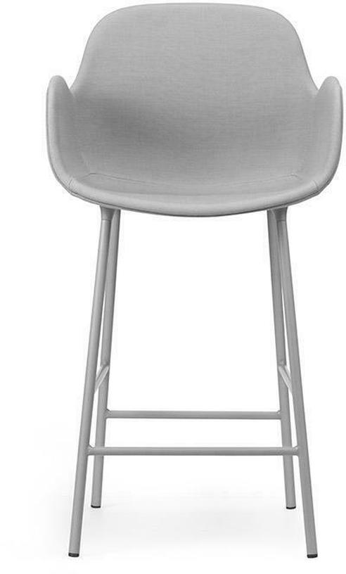 Chaise de bar avec accoudoirs en acier et pp noir 75 cm Form - Normann Copenhagen - The Cool Republic