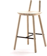 Chaise de bar en bois naturel 65 cm Naïve - Emko - The Cool Republic