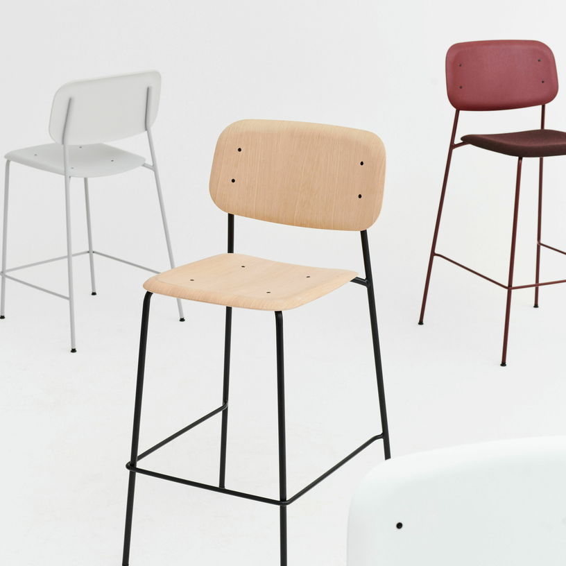 Chaise de bar en chêne vert et acier Soft Edge 90 - HAY - The Cool Republic