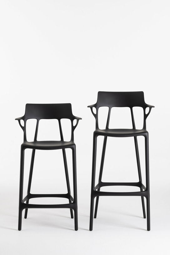 Chaise de bar grise 75 cm A.I - Kartell - The Cool Republic