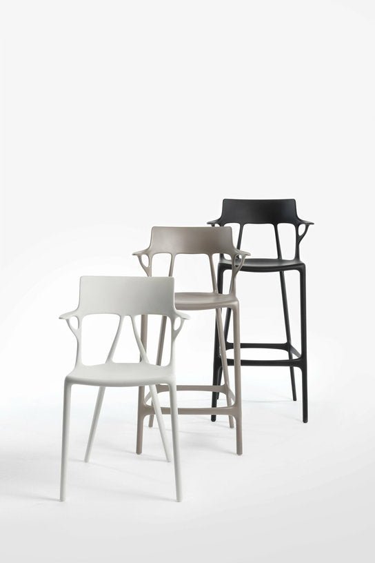 Chaise de bar grise 75 cm A.I - Kartell - The Cool Republic