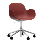 Chaise de bureau avec accoudoirs en aluminium et pp rouge Form - Normann Copenhagen - The Cool Republic