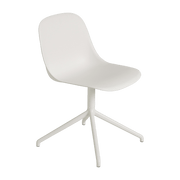 Chaise de bureau blanche piétement pivot Fiber - Muuto - The Cool Republic