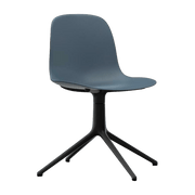 Chaise de bureau en polypropylène bleue et base noire Swivel 4L bleu - Normann Copenhagen - The Cool Republic