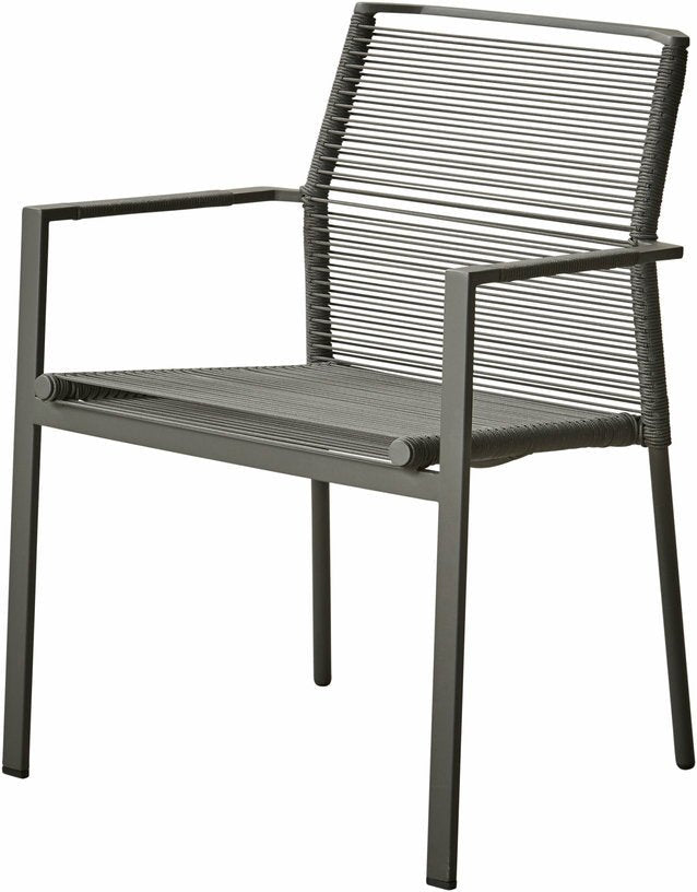 Chaise de jardin avec accoudoirs gris Edge - Cane - Line - The Cool Republic