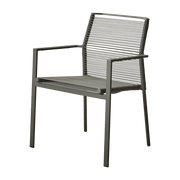 Chaise de jardin avec accoudoirs gris Edge - Cane-Line - The Cool Republic