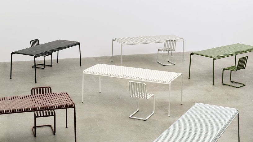 Chaise de jardin en acier blanc cassé Palissade - HAY - The Cool Republic