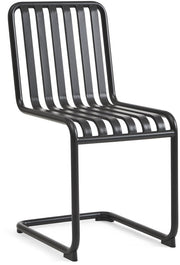 Chaise de jardin en acier gris anthracite Palissade - HAY - The Cool Republic