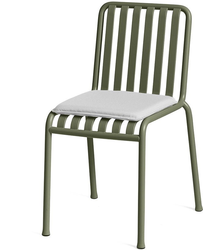Chaise de jardin en métal olive Palissade - HAY - The Cool Republic