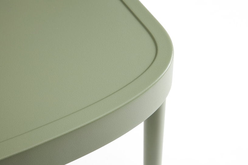 Chaise de jardin en métal vert Deville - HAY - The Cool Republic