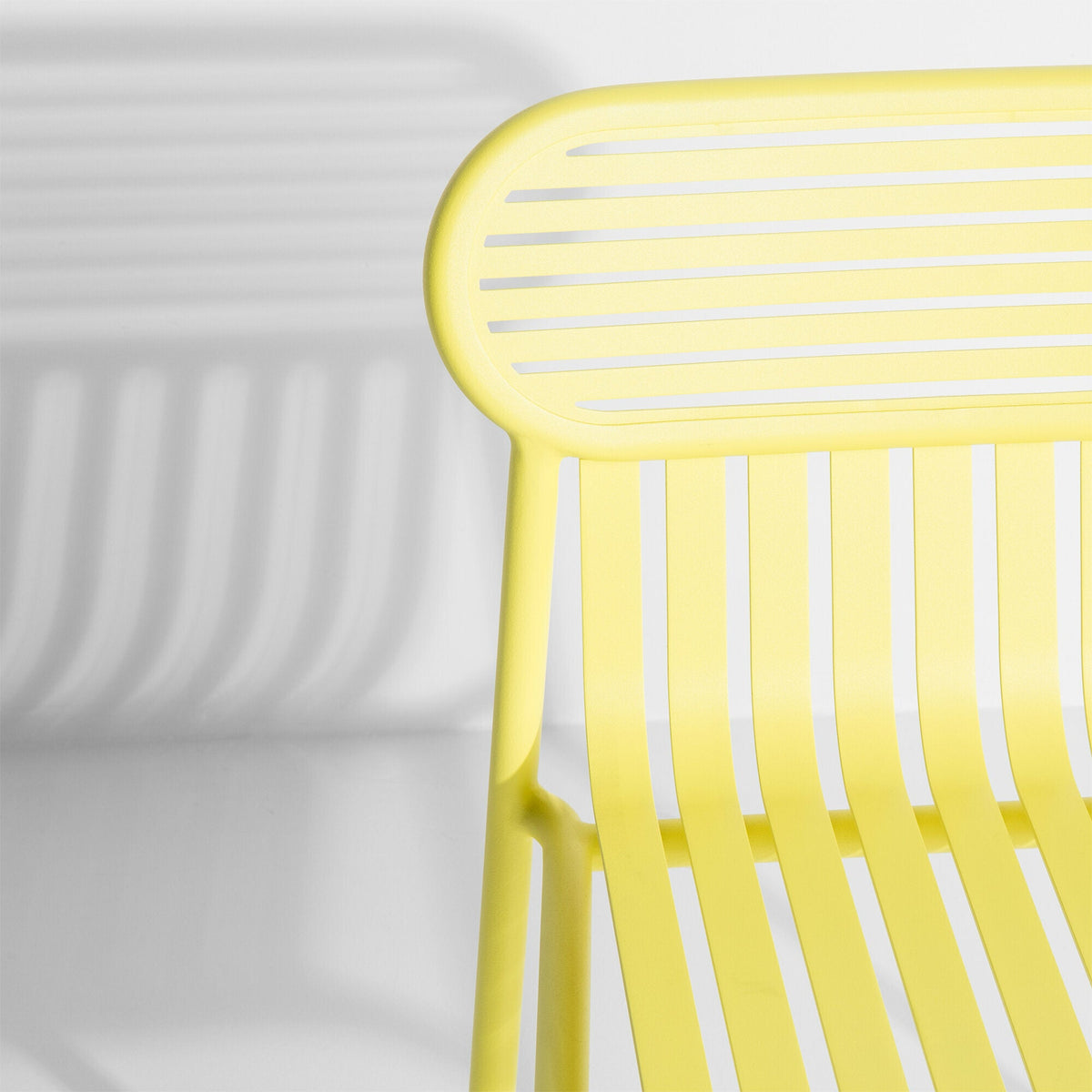 Chaise de jardin jaune Week-End - Petite Friture - The Cool Republic