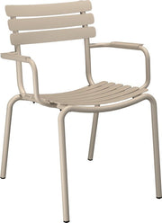Chaise d'extérieur en aluminium beige avec accoudoirs 59x63x82cm Alua - Houe - The Cool Republic