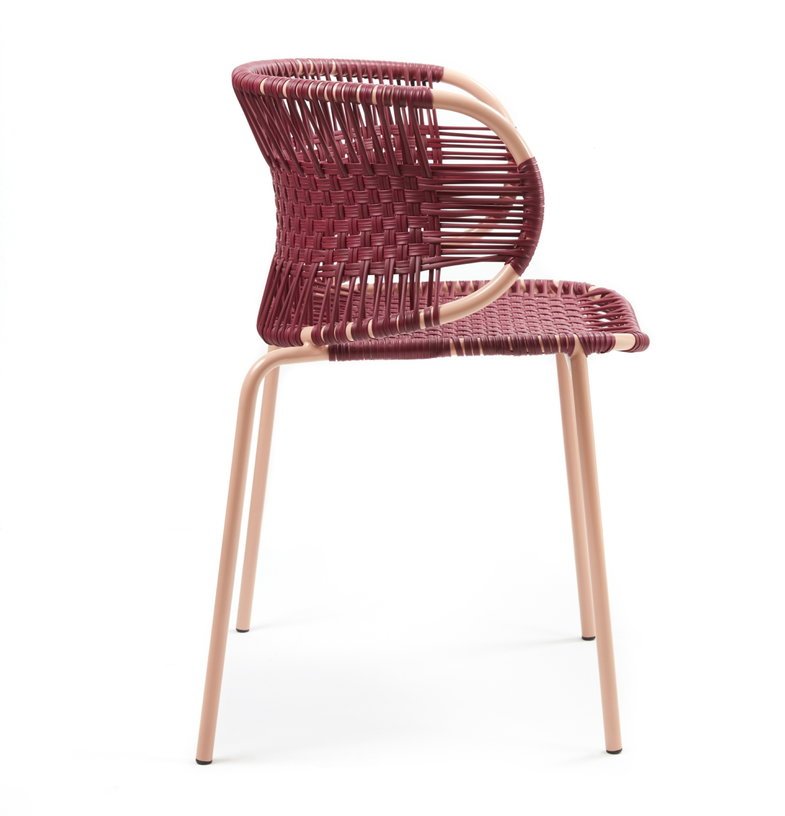 Chaise en acier avec accoudoirs violet Cielo - Ames - The Cool Republic