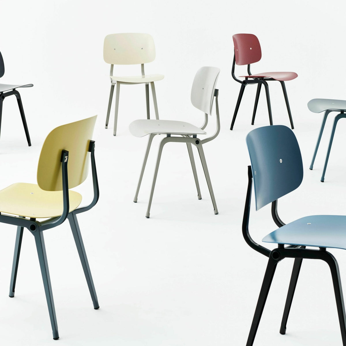 Chaise en acier jaune Revolt - HAY - The Cool Republic