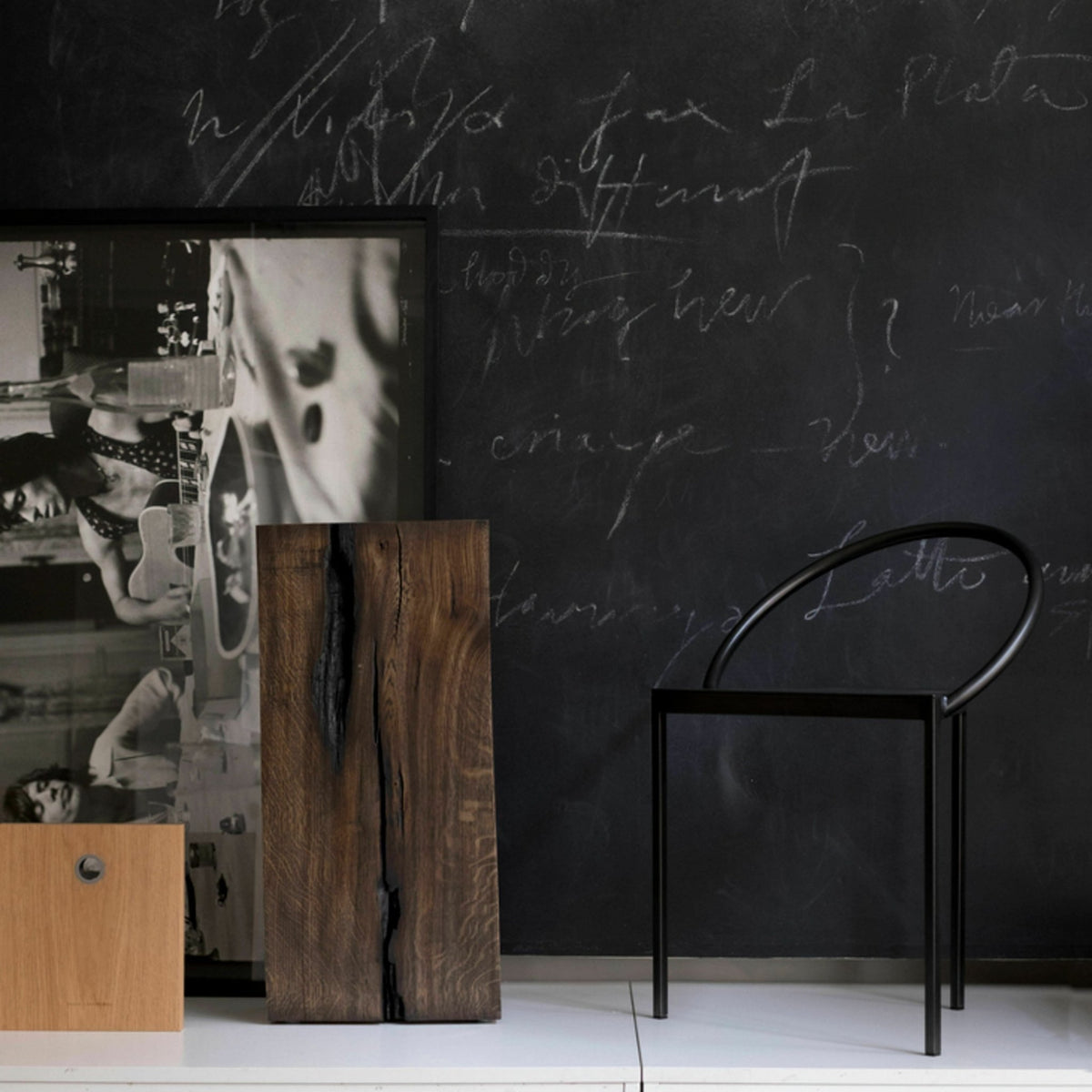 Chaise en acier noir Triangolo - Frama - The Cool Republic