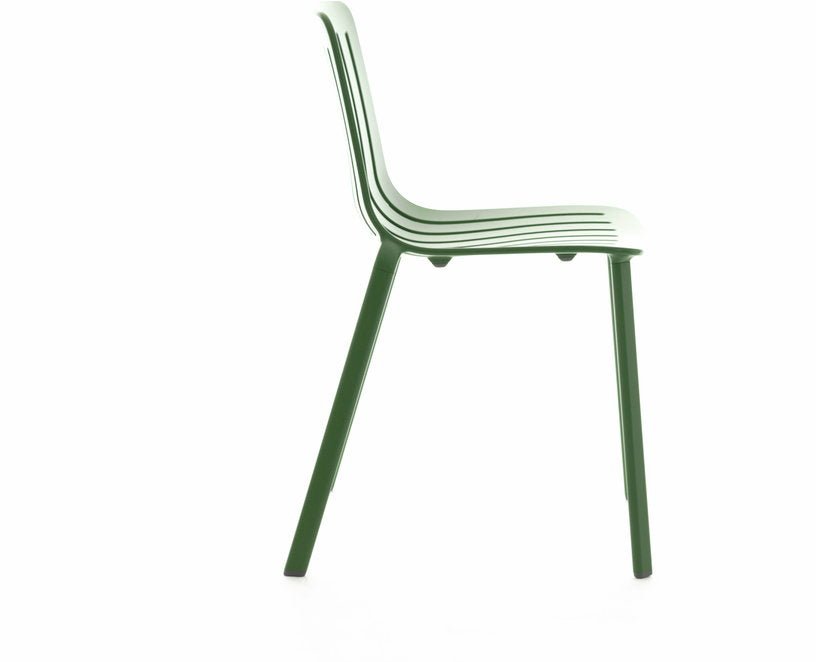 Chaise en aluminium vert Plato - Magis - The Cool Republic