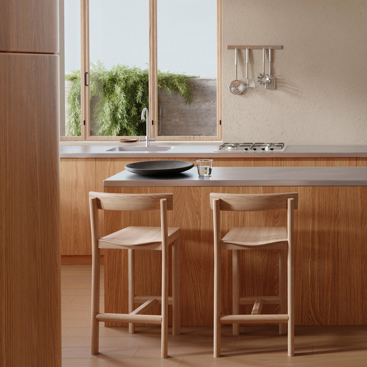 Chaise en bois de chêne naturel Galta 75 - Kann Design - The Cool Republic