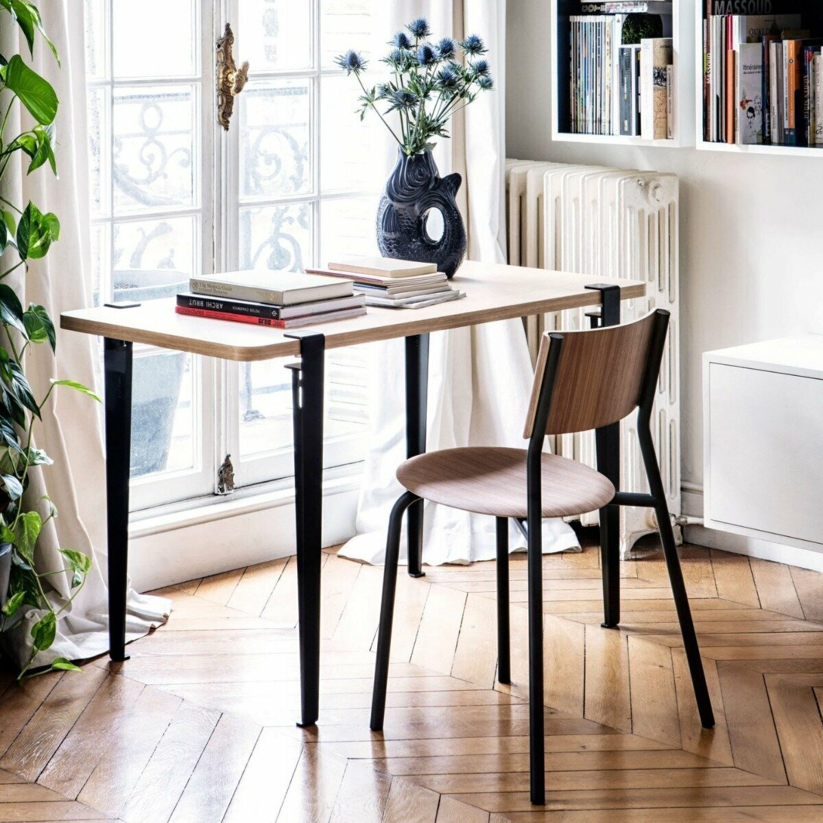 Chaise en bois de noyer noir graphite SSD - TIPTOE - The Cool Republic