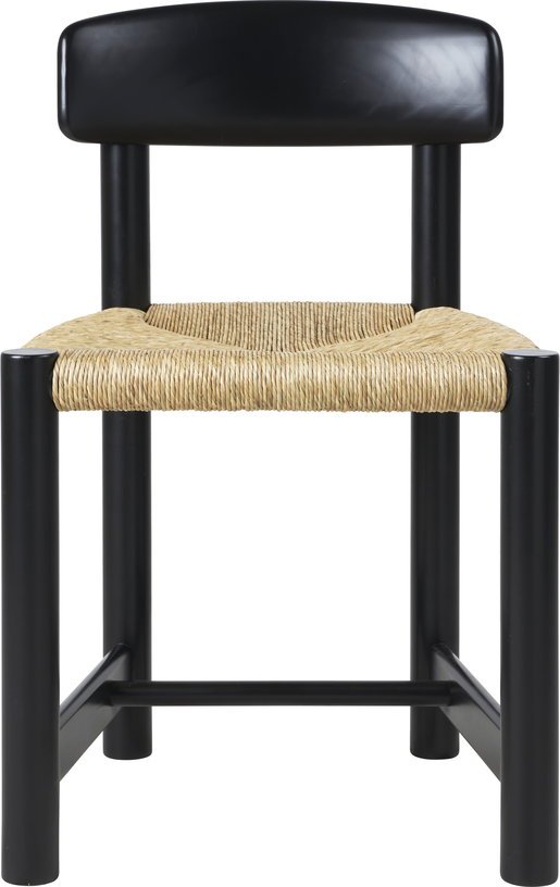 Chaise en bois de pin noir Daumiller - Gubi - The Cool Republic