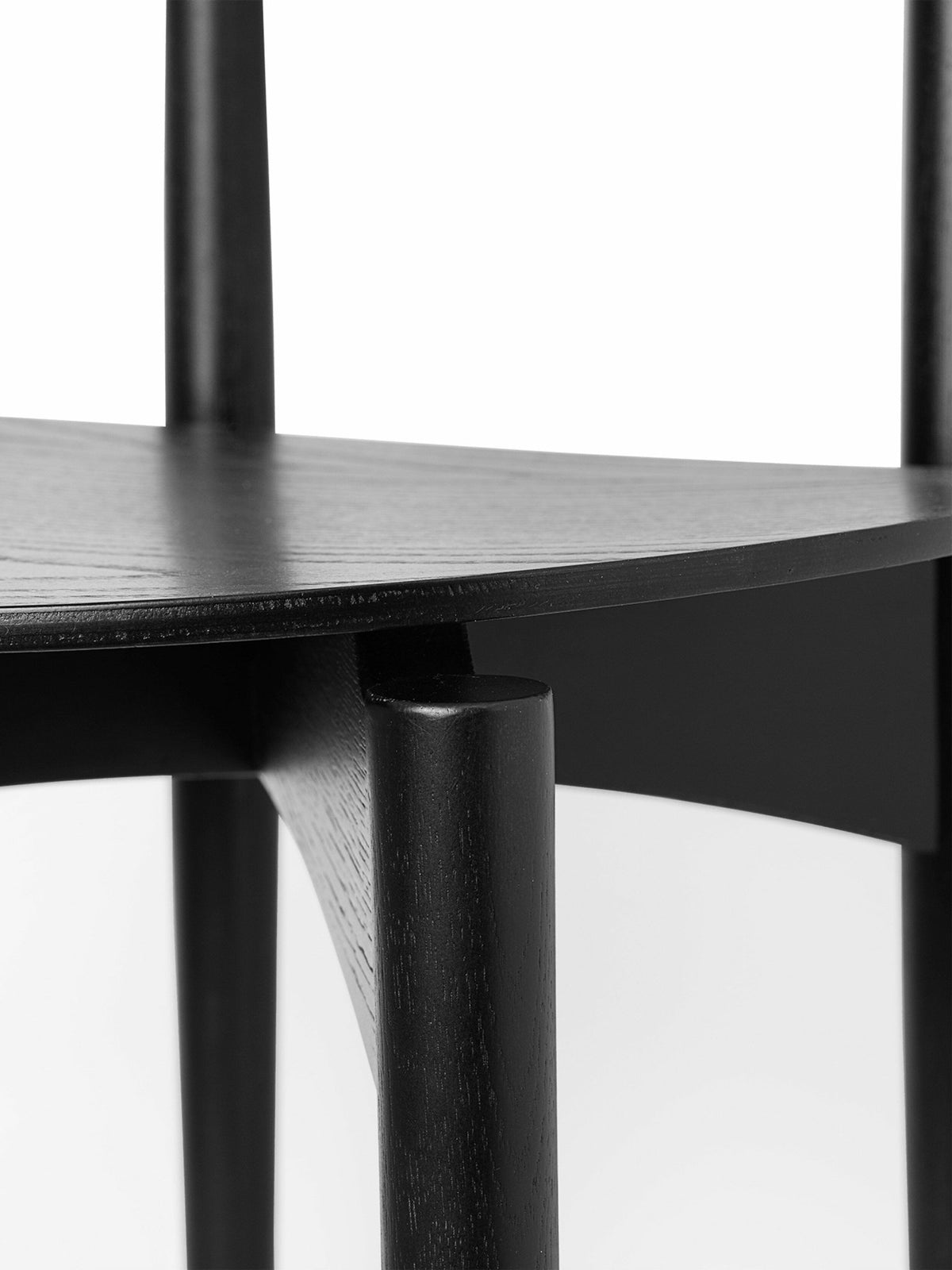 Chaise en bois massif noir Herman - Ferm Living - The Cool Republic