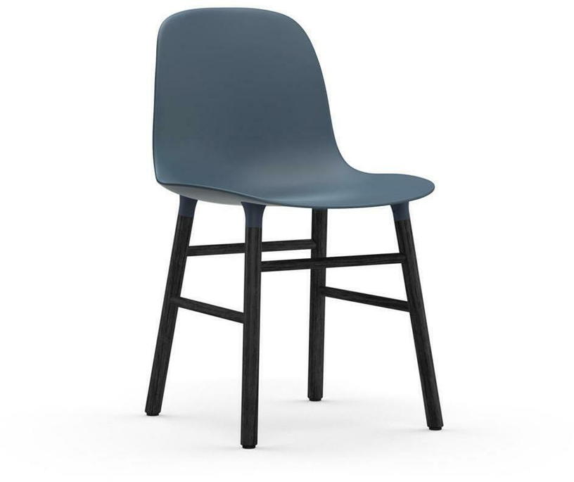 Chaise en bois noir et pp bleu Form - Normann Copenhagen - The Cool Republic
