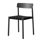 Chaise en bois noir et sangles en lin noir Betty - &tradition - The Cool Republic