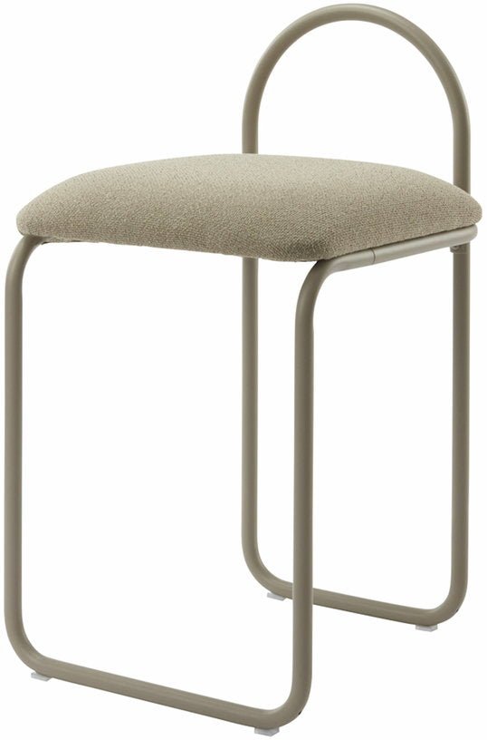 Chaise en bouclé taupe 37 x 39 cm Angui - AYTM - The Cool Republic
