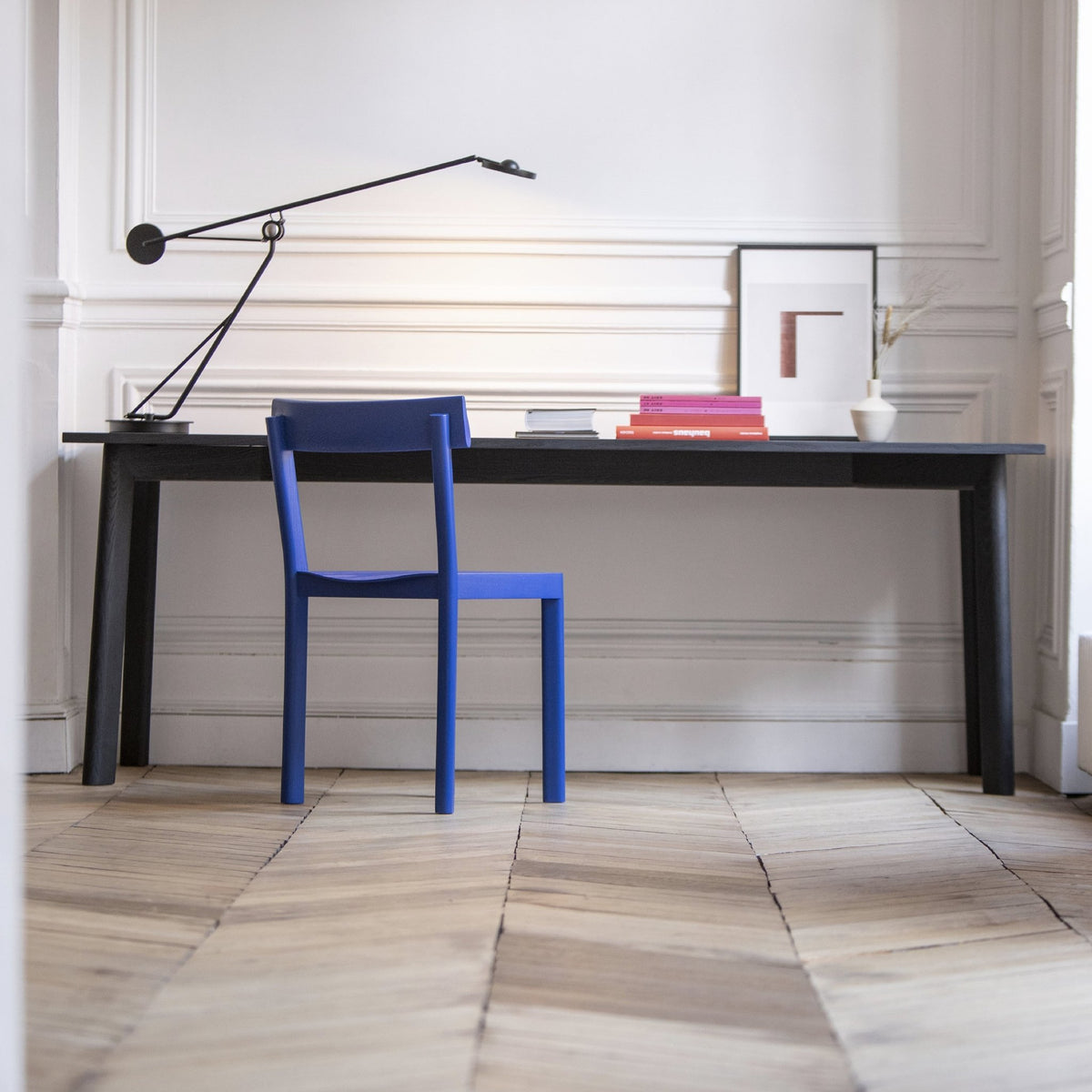 Chaise en chêne bleu Galta - Kann Design - The Cool Republic