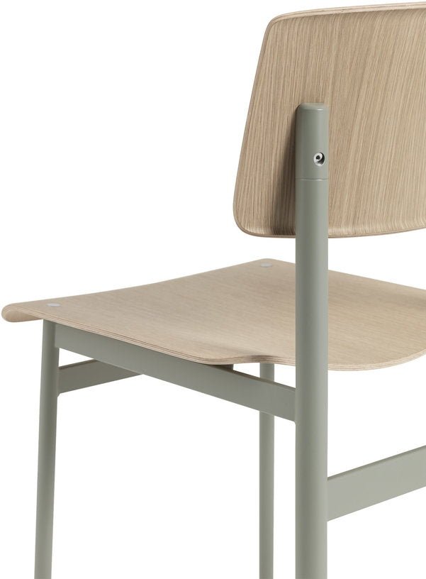 Chaise en chêne et vert gris Loft - Muuto - The Cool Republic