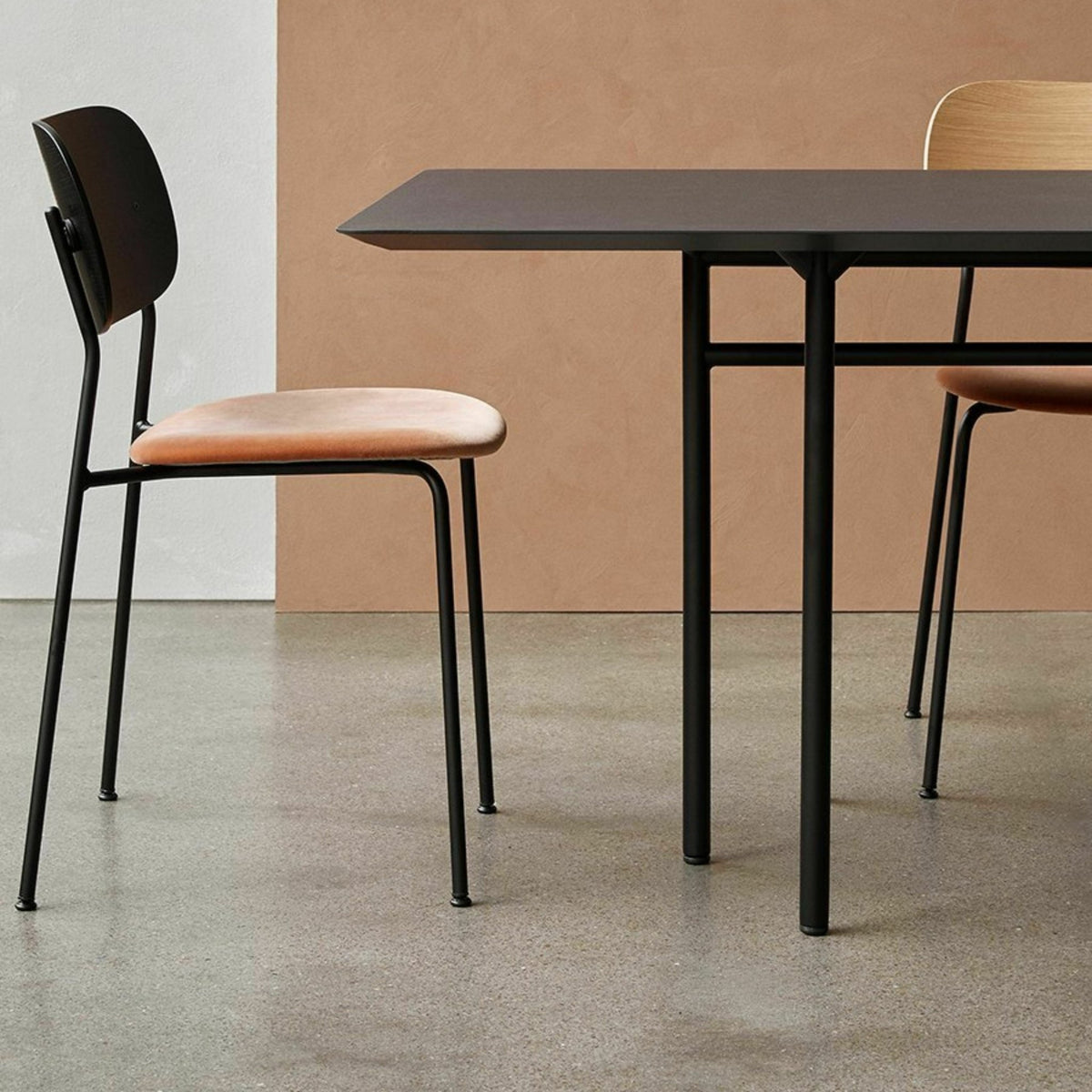 Chaise en chêne naturel Co Dining - Audo - The Cool Republic