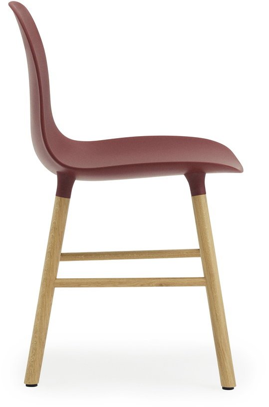 Chaise en chêne naturel et pp rouge Form - Normann Copenhagen - The Cool Republic