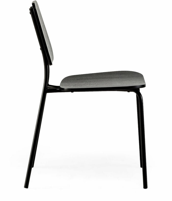 Chaise en chêne plaqué noir Hoya - Emko - The Cool Republic