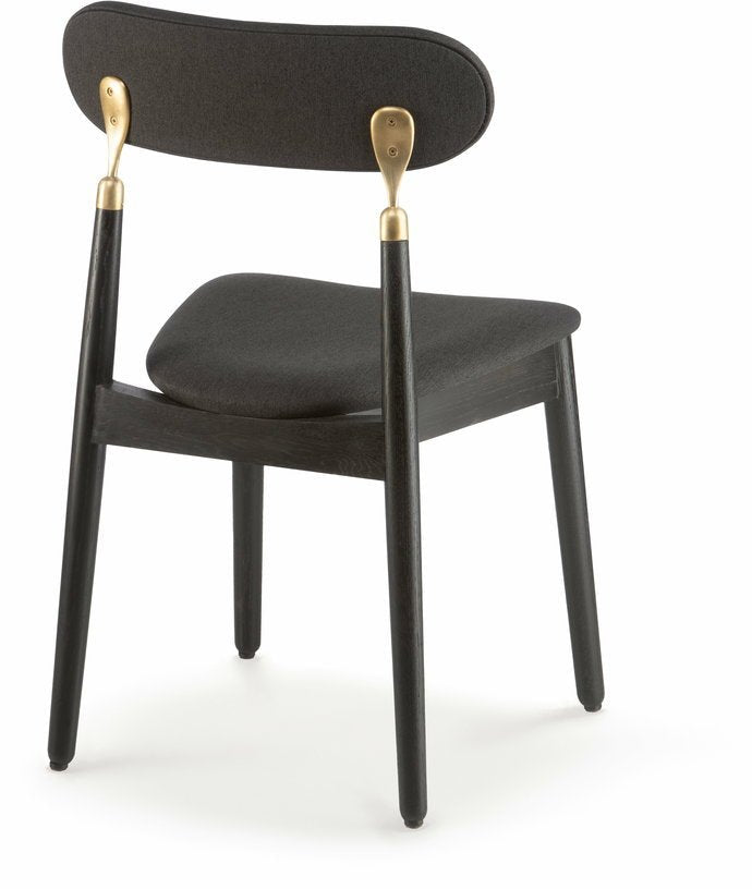 Chaise en chêne teinté noir avec tissu tissé noir 7.1 - Emko - The Cool Republic