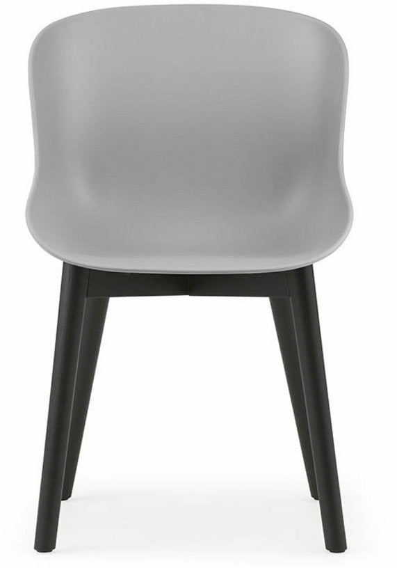 Chaise en chêne vernis noir et pp gris Hyg - Normann Copenhagen - The Cool Republic