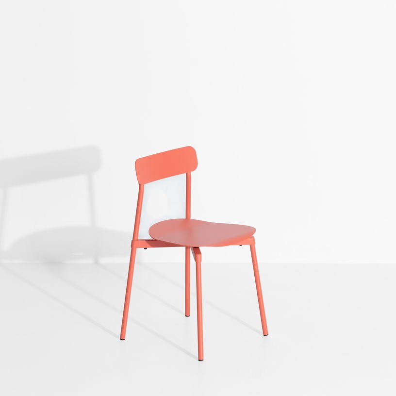 Chaise en métal corail Fromme - Petite Friture - The Cool Republic