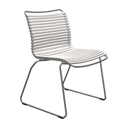 Chaise en métal et plastique blanc sans accoudoirs 58x82cm Click - Houe - The Cool Republic