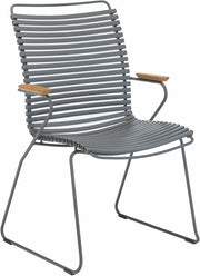 Chaise en métal et plastique gris avec grand dossier CLICK - Houe - The Cool Republic