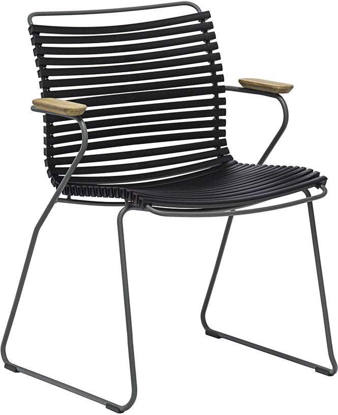 Chaise en métal et plastique noir avec accoudoirs CLICK - Houe - The Cool Republic
