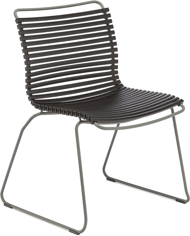 Chaise en métal et plastique noir CLICK - Houe - The Cool Republic