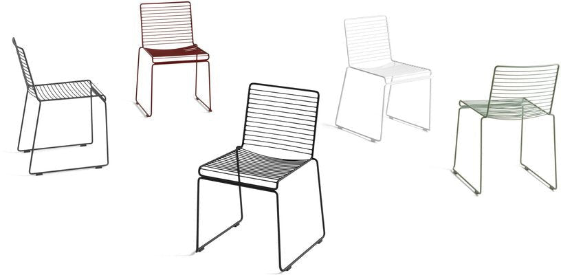 Chaise en métal noir Hee - HAY - The Cool Republic