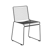 Chaise en métal noir Hee - HAY - The Cool Republic