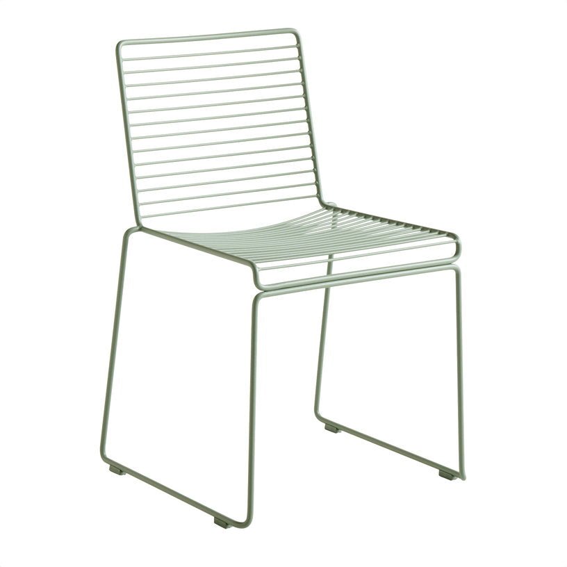 Chaise en métal vert Hee - HAY - The Cool Republic