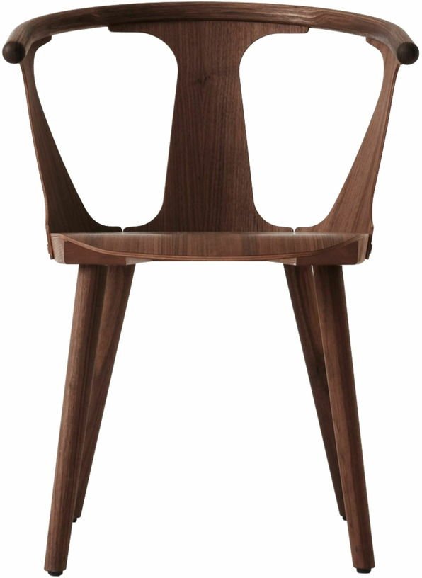 Chaise en noyer huilé SK1 In Between - &tradition - The Cool Republic
