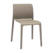 Chaise en polypropylene beige First - Magis - The Cool Republic