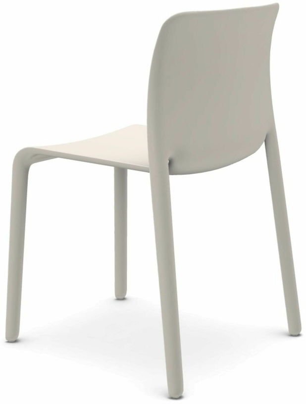 Chaise en polypropylene blanche First - Magis - The Cool Republic