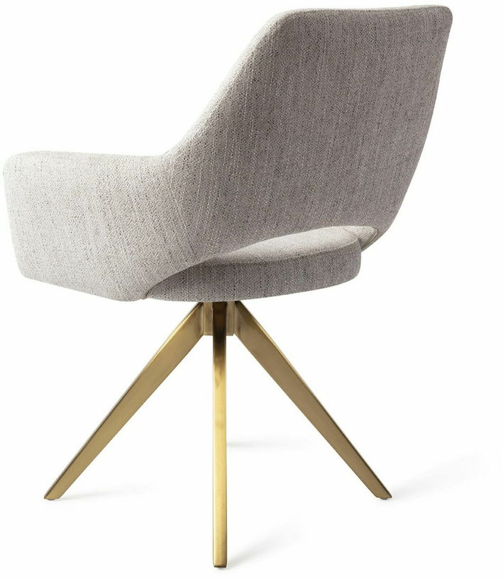 Chaise en tissu gris pigeon avec pieds rotatifs en métal doré Yanai - Jesper Home - The Cool Republic
